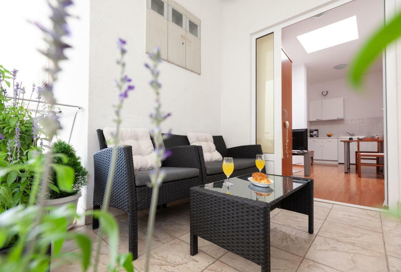 Apartments R Makarska Extérieur photo