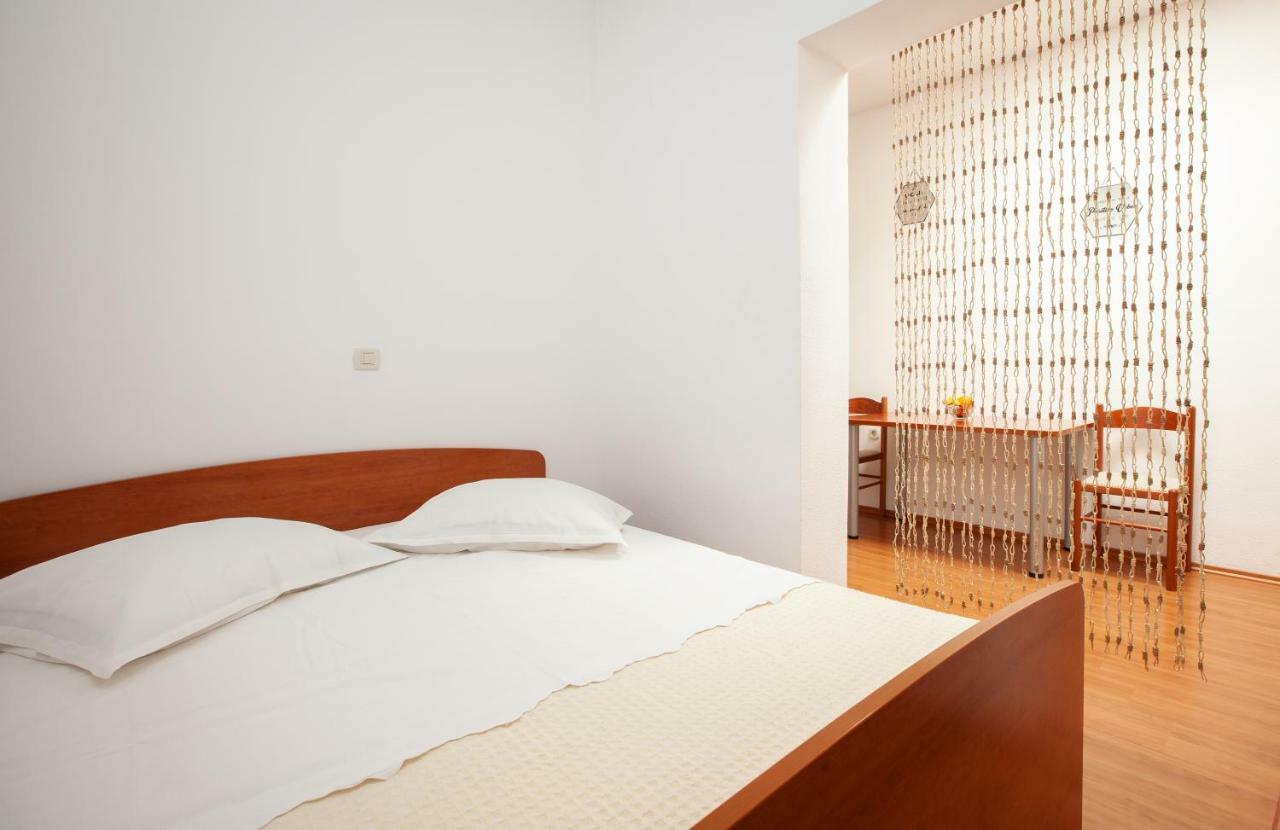 Apartments R Makarska Extérieur photo